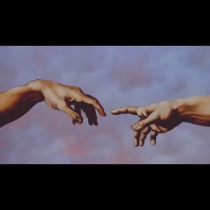 Meet your Posher, Maura